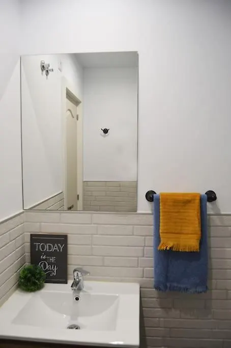 Apartamento Ana'S Cerca Del Parque Tecnologico Málaga España
